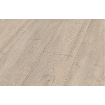 Whiteriver Robusto 4V Elba Oak Titan AC5 Laminate Flooring - Pack covers 1.293m2 - 12mm x 188mm x 1375mm 