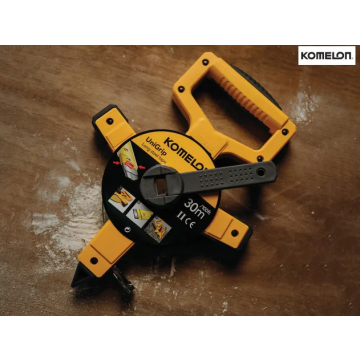 Komelon 30m/100ft 13mm Steel Measuring Tape